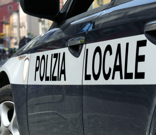 Furto di armi nella sede della polizia provinciale di Agrigento Furto di armi nella sede della polizia provinciale di Agrigento