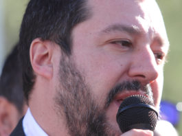 Salvini: “Difendere i propri cari e la propria famiglia è un diritto”