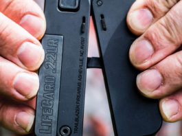 Allerta del ministero sulla pistola pieghevole che sembra una carta di credito Pistola pieghevole