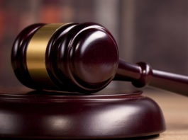 Porto d’armi a responsabile della strage del Broletto, assolti i funzionari giudice martello