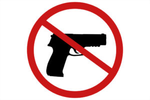 Sequestrati cinque fucili e cinque carabine a un trentottenne di Cantalice (Rieti) su cui adesso pende la richiesta di divieto di detenzione armi.