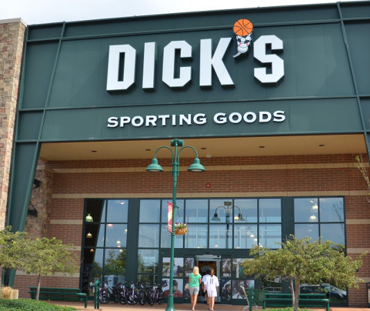 Basta fucili d’assalto da Dick’s
