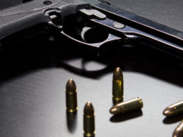 Corsa alle armi dei cittadini tedeschi Gun with bullets