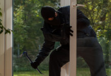 Avvenire: “Illegittima offesa, altro che legittima difesa”