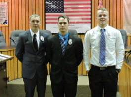 Licenziato per non aver sparato in condizione di pericolo: risarcito agente Stephen Mader risarcimento dipartimento di polizia di Weirton