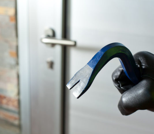 Rubata pistola dall’appartamento di una vigilessa