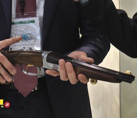 Pedersoli Howdah calibro 45/.410, arriva la versione incisa