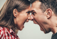 Occhio ai conflitti familiari, si rischia il porto d’armi