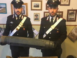 Nasconde armi modificate artigianalmente, un arresto a Messina Nasconde armi modificate artigianalmente, arresto Messina