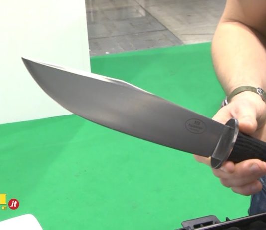 Laika Coltellerie, Fallkniven Modern Bowie e accetta Roselli
