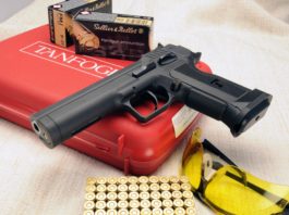 Armi Magazine maggio 2018 vi aspetta in edicola! Armi Magazine maggio 2018 bis