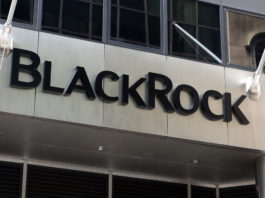 Black Rock esclude produttori di armi da portafogli di investimento Black Rock