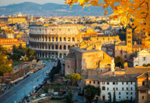 Colosseo: egiziano tenta di rubare pistola a militare tentata rapina pistola militare colosseo