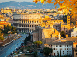 Colosseo: egiziano tenta di rubare pistola a militare tentata rapina pistola militare colosseo