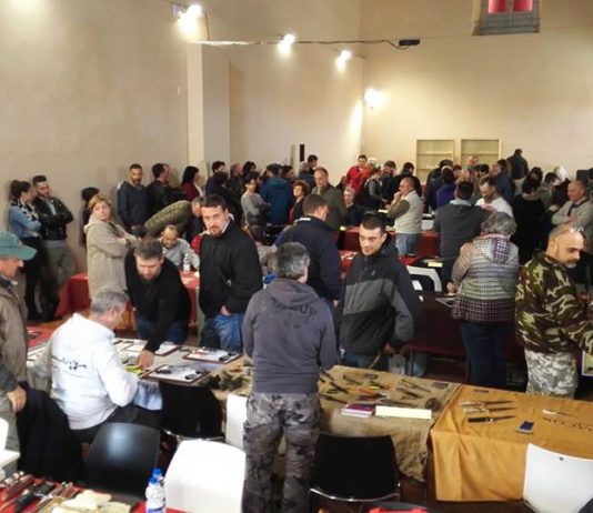 Successo di pubblico per la Mostra del coltello custom a Livorno mostra coltelli livorno 2018