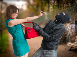 A Sesto San Giovanni (MI) il Pepper spray workshop pepper spray workshop