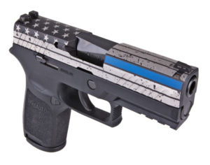 pistole per il law enforcement Sig Sauer P320 Thin Blue Line
