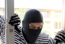 Si definiscono le audizioni al Senato sulla riforma della legittima difesa Rapinatore con passamontagna: audizioni al Senato sulla riforma della legittima difesa