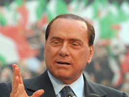 Forza Italia sulla legittima difesa: Berlusconi gioca di sponda con la Lega Silvio Berlusconi