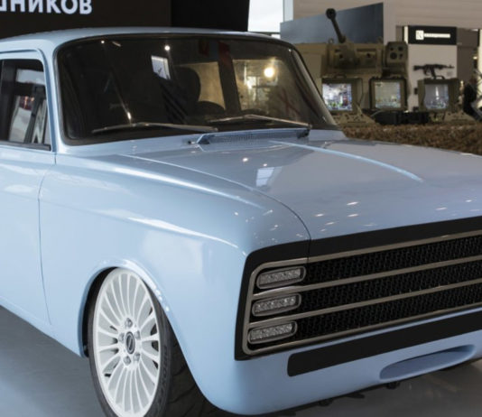 Presentata l’auto elettrica di Kalashnikov Auto elettrica di Kalashnikov