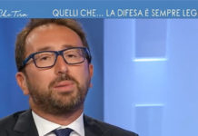 Bonafede: «Competente il mio ministero sulla riforma della legittima difesa» Il ministro della Giustizia intervistato a "L'aria che tira" sulla riforma della legittima difesa