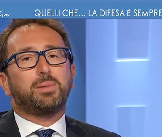 Bonafede: «Competente il mio ministero sulla riforma della legittima difesa» Il ministro della Giustizia intervistato a "L'aria che tira" sulla riforma della legittima difesa