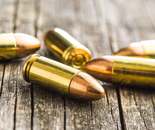 Detenzione di munizioni: ecco come si configura secondo la Cassazione cinque proiettili 9 mm: detenzione di munizioni