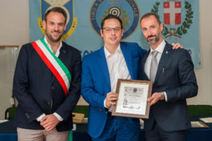 Mario Conte e Marco Bruniera assieme al senatore della Lega Massimo Candura premiato dal Tsn di Treviso. 