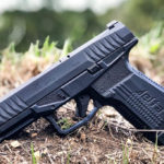 Instagram pistola striker fired Rex Delta
