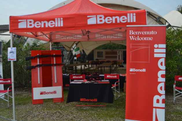 Gazebo Benelli National Shotgun