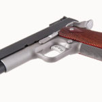 in evidenza il fusto della pistola 1911 brownells brn-1911