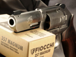 Armi Magazine gennaio 2019 vi aspetta in edicola! Armi Magazine gennaio 2019 bis