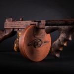 arma auto-ordnance Bonnie & Clyde vista completa vista di trequarti