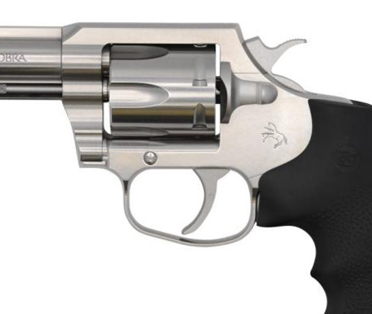 Revolver a doppia azione Colt King Cobra: il ritorno del serpente