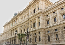 Armi da guerra, armi comuni e silenziatore: la sentenza della Cassazione cassazione armi da guerra silenziatore