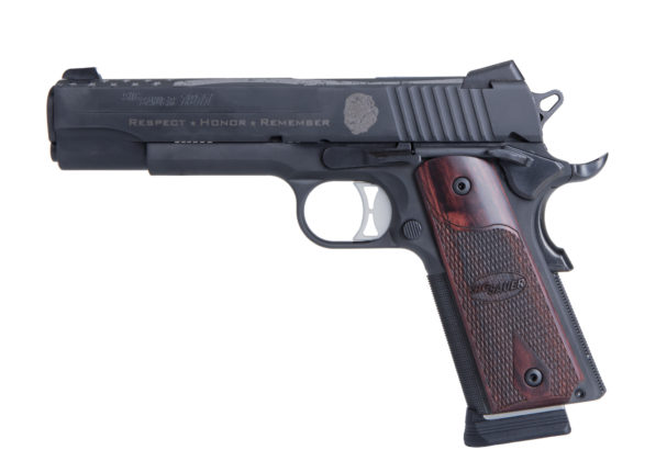 lato sinistro della pistola hammer fired sig sauer nleomf 1911 nitron