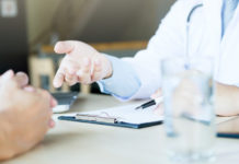 Durata del certificato medico per porto d’armi, la sentenza del Consiglio di Stato medico con paziente, certificato medico per porto d'armi