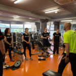 la squadra benelli di tiro dinamico in palestra
