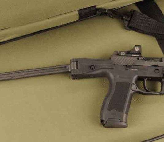 Armi Magazine agosto 2019 è in edicola! Armi Magazine agosto 2019 bis