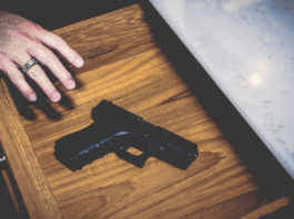 Custodia delle armi: la Cassazione sul cassetto senza chiave Custodia delle armi la Cassazione sul cassetto senza chiave