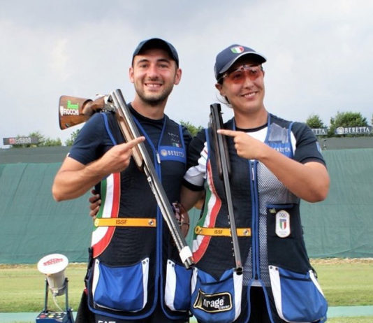 Coppa del Mondo di tiro a volo: l’Italia esulta nello skeet e prende il volo nel medagliere Gabriele Rossetti e Diana Bacosi vincono la medaglia d'oro nella Coppa del Mondo di tiro a volo, specialità skeet mixed team
