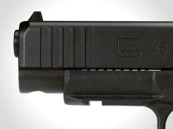 mounting rail slim and front serrations della glock g48 black