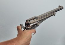 Armi Magazine ottobre 2019 è in edicola! Armi Magazine ottobre 2019 bis