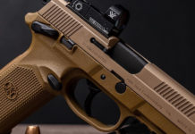 FNX-45 Tactical, la pistola con ottica in edizione limitata FNX-45 Tactical pistola con ottica