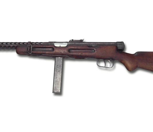 Armi storiche, giornata di studio a Padova Armi storiche: Beretta MAB