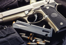 Caricatore come parte di arma, la sentenza della Cassazione caricatore come parte di arma: pistola con caricatore e munizioni