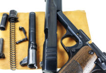 Licenza per la riparazione di armi comuni: Conarmi organizza corso licenza per la riparazione di armi comuni: pistola smontata nelle sue componenti