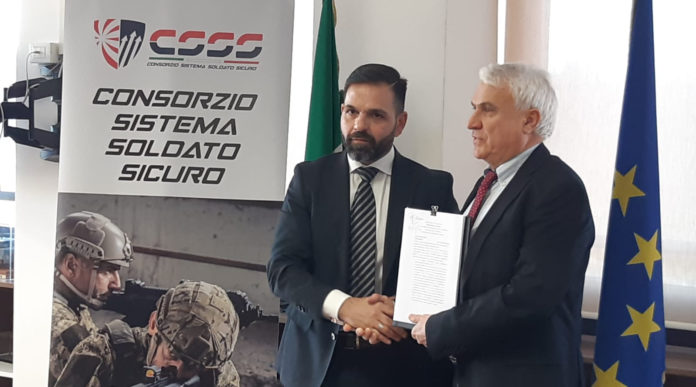 Equipaggiamento per l'esercito: firma del contratto tra consorzio Sistema soldato sicuro e difesa