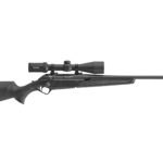 la carabina bolt action benelli lupo con l’ottica steiner installata