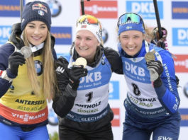 Dorothea Wierer si prende la quarta medaglia ai Mondiali di biathlon Dorothea Wierer con Marte Olsbu Roeiseland e Hanna Oeberg sul podio della 12,5 km mass start: mondiali di biathlon 2020, anterselva